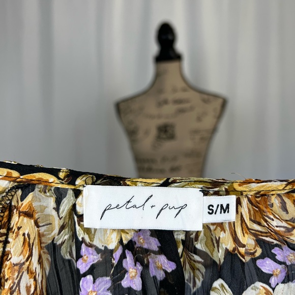 Floral Blouse - Picture 4 of 4